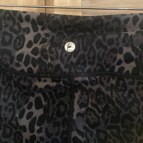 90 Degree by Reflex leggings Size M - Picture 3 of 9